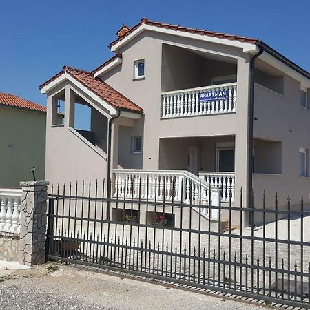 Apartment Rose Pula Zewnętrze zdjęcie