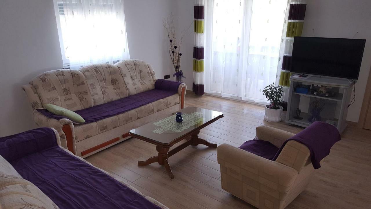 Apartment Rose Pula Zewnętrze zdjęcie