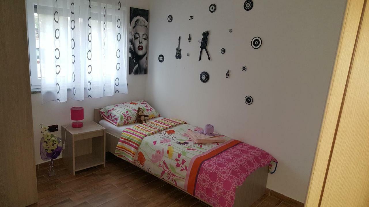 Apartment Rose Pula Zewnętrze zdjęcie