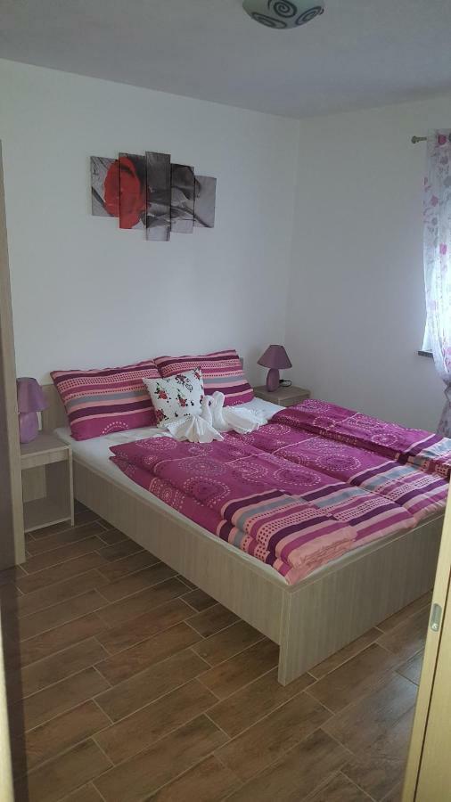 Apartment Rose Pula Zewnętrze zdjęcie